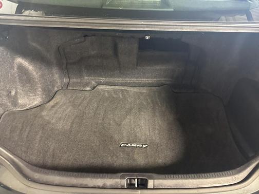 2014 Toyota Camry Hybrid SE Limited Edition