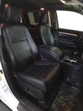 Blizzard Pearl 2018 Toyota Highlander XLE