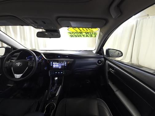 2017 Toyota Corolla XLE