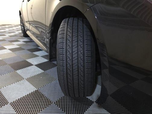 Midnight Black Metallic 2023 Toyota Corolla SE