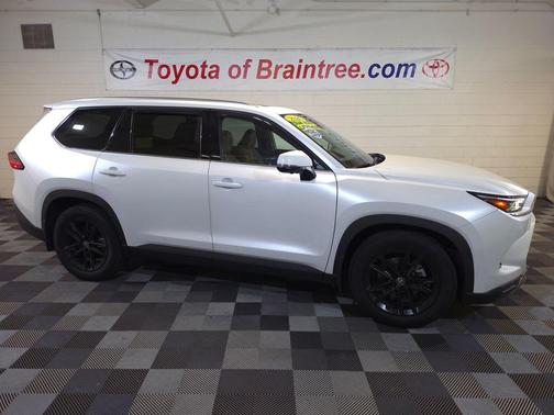 Wind Chill Pearl 2026 Toyota Grand Highlander Platinum