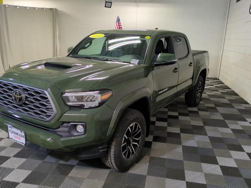 2021 Toyota Tacoma TRD Sport