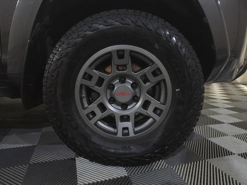 2020 Toyota 4Runner TRD Off Road Premium
