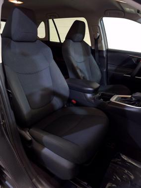 Magnetic Gray Metallic 2019 Toyota RAV4 LE