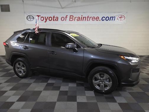 2023 Toyota RAV4 XLE