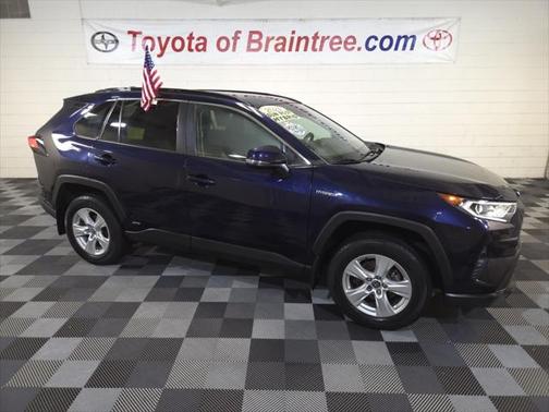 2021 Toyota RAV4 Hybrid XLE