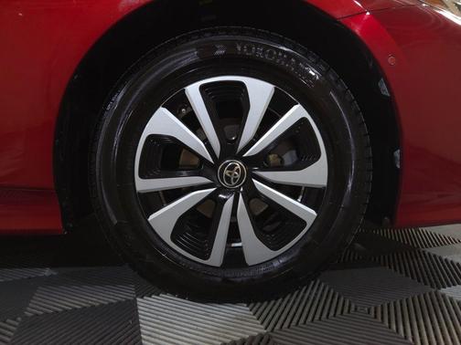 2017 Toyota Prius Prime Advanced