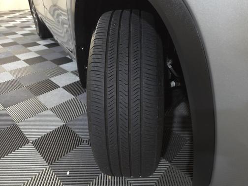 2024 Toyota Highlander Hybrid XLE