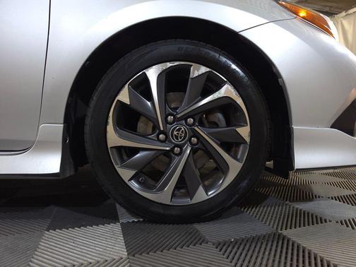 Classic Silver Metallic 2018 Toyota Corolla iM Base