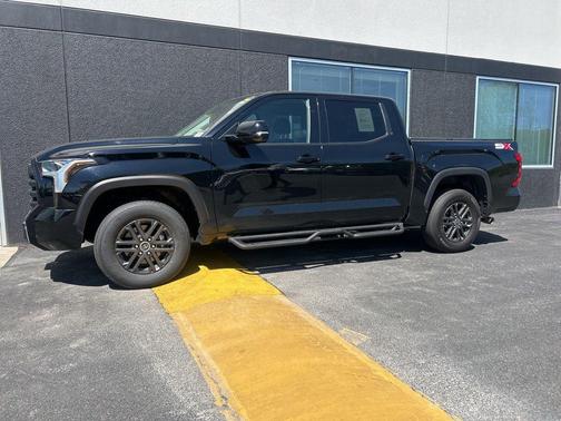 Midnight Black Metallic 2024 Toyota Tundra SR5