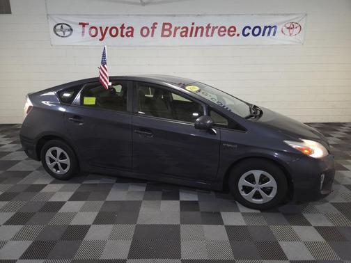 2014 Toyota Prius Two