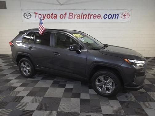2025 Toyota RAV4 Hybrid LE