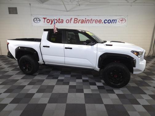 2024 Toyota Tacoma TRD Pro
