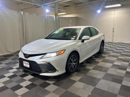 2023 Toyota Camry XLE