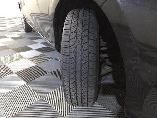 2012 Toyota Prius c Base