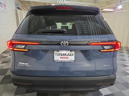 2024 Toyota Grand Highlander Hybrid XLE