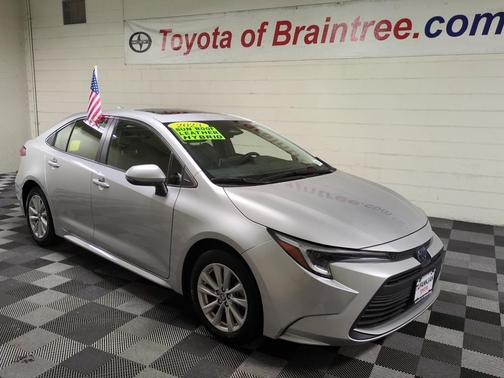 2023 Toyota Corolla Hybrid XLE