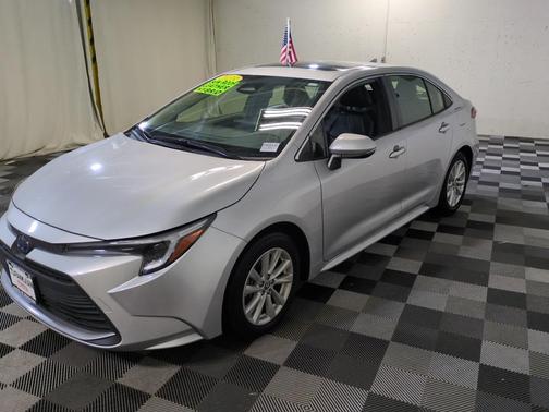 2023 Toyota Corolla Hybrid XLE