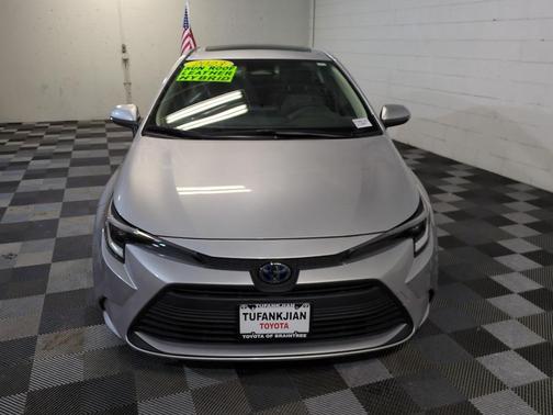 2023 Toyota Corolla Hybrid XLE