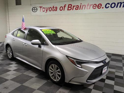 2023 Toyota Corolla Hybrid XLE