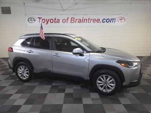 2022 Toyota Corolla Cross LE