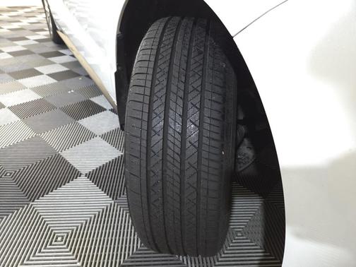 2023 Toyota Sienna XSE 7 Passenger