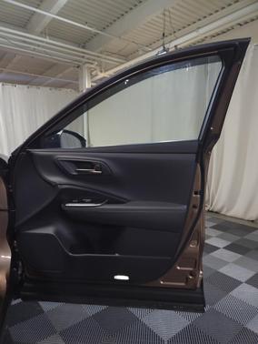 2025 Toyota Crown Signia Limited