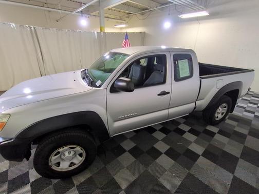 2013 Toyota Tacoma Base