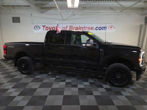 Agate Black Metallic 2024 Ford F-250 XLT