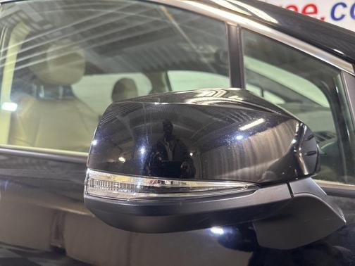 2023 Toyota Sienna Limited