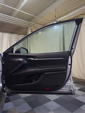 Celestial Silver Metallic 2022 Toyota Camry LE