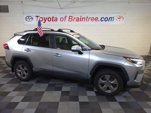 Silver Sky Metallic 2024 Toyota RAV4 XLE