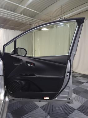 2019 Toyota Prius LE