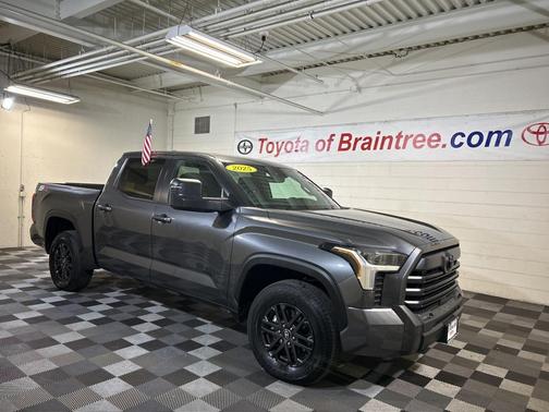 2025 Toyota Tundra SR5