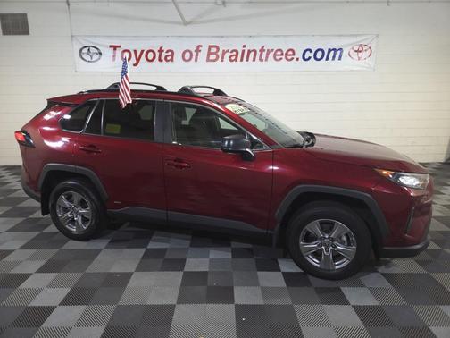 2022 Toyota RAV4 Hybrid LE