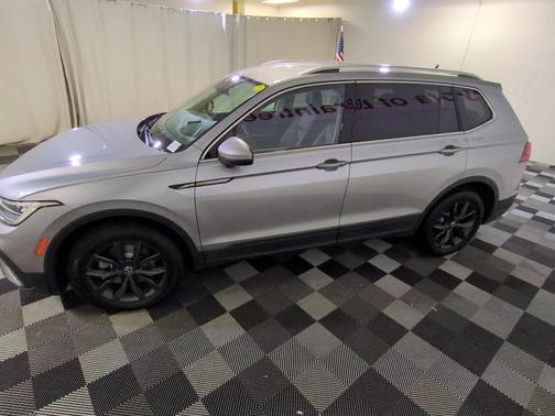 2022 Volkswagen Tiguan 2.0T SE 4MOTION