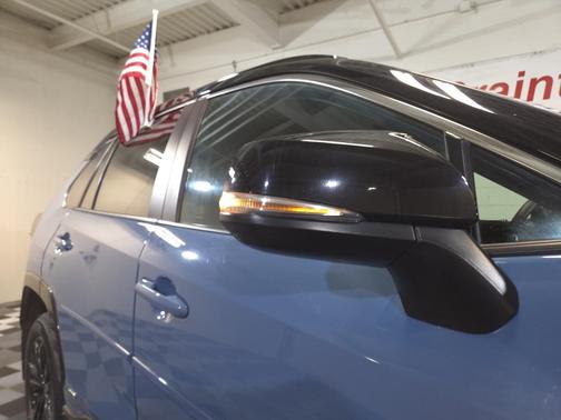 2023 Toyota RAV4 Hybrid SE