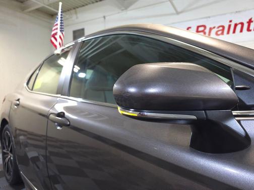 Predawn Gray Mica 2024 Toyota Camry SE