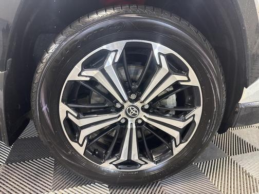 2022 Toyota RAV4 Prime XSE