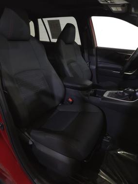 2024 Toyota RAV4 Prime SE