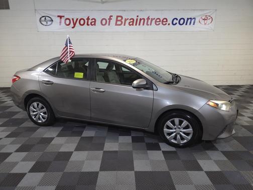2015 Toyota Corolla LE