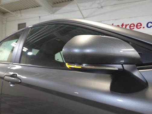 Heavy Metal 2025 Toyota Camry SE
