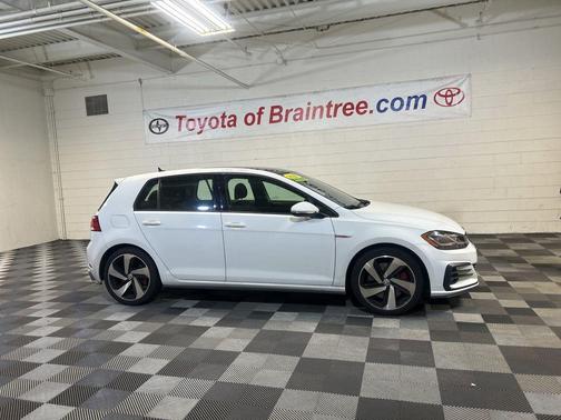 Pure White 2020 Volkswagen Golf GTI 2.0T SE DSG