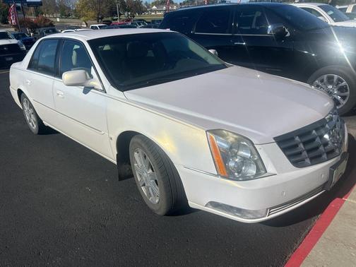 2007 Cadillac DTS Luxury