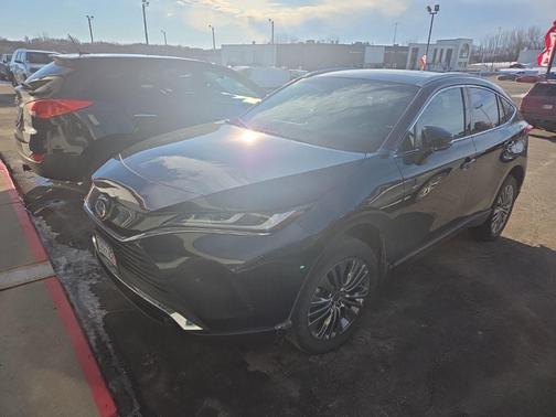 2024 Toyota Venza XLE