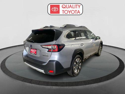 2024 Subaru Outback Touring XT