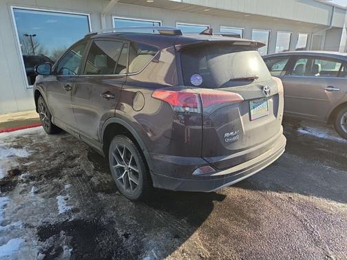 2018 Toyota RAV4 SE