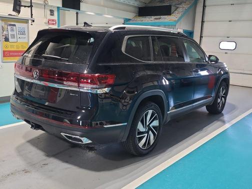 2025 Volkswagen Atlas 2.0T SEL