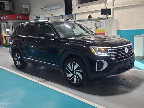 2025 Volkswagen Atlas 2.0T SEL