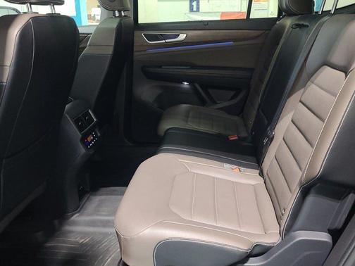 2025 Volkswagen Atlas 2.0T SEL